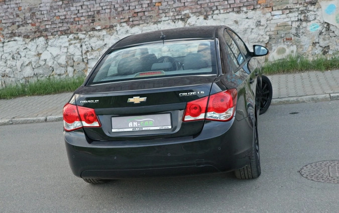 Chevrolet Cruze cena 20600 przebieg: 169000, rok produkcji 2009 z Głubczyce małe 781